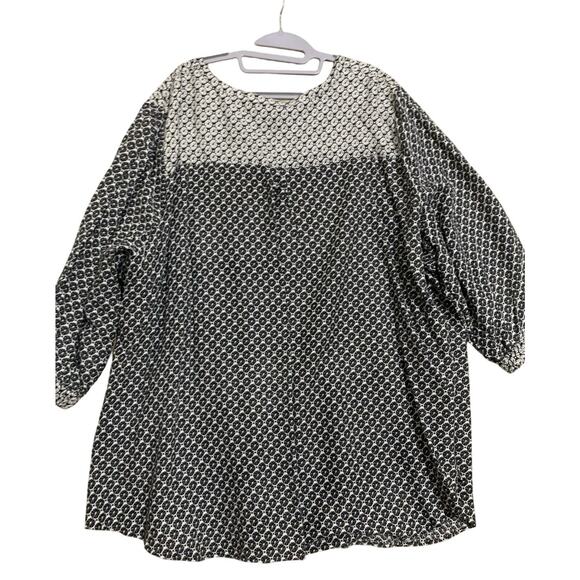 AVENUE Black & White 3/4 Sleeve Collarless Rayon Tunic Top Shirt NWOT Sz 30/32 - Picture 7 of 14